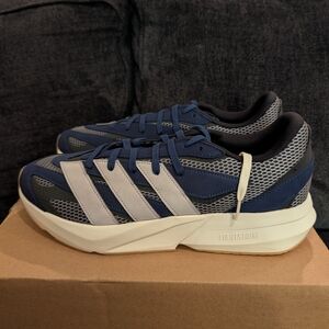 Adidas lightblaze running Shoes Navy Silver Gum Size 13 Boost JR0039